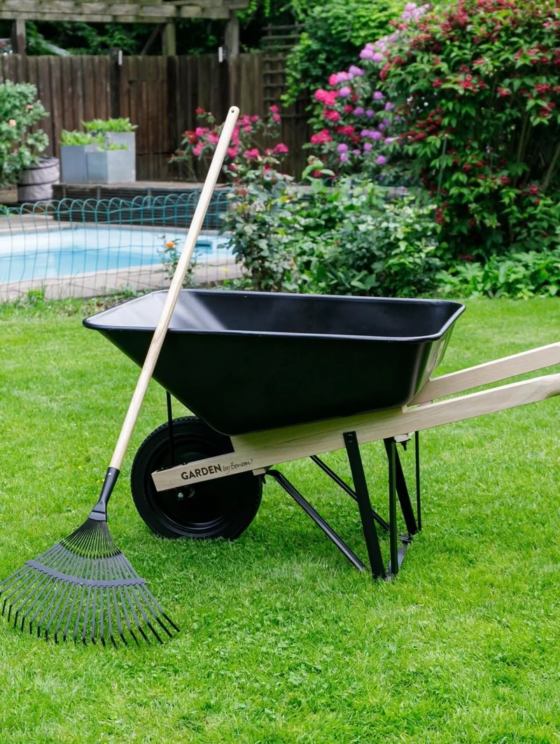 Wheelbarrow Deluxe