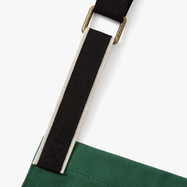 Harry Potter x H&B Slytherin Essential Apron