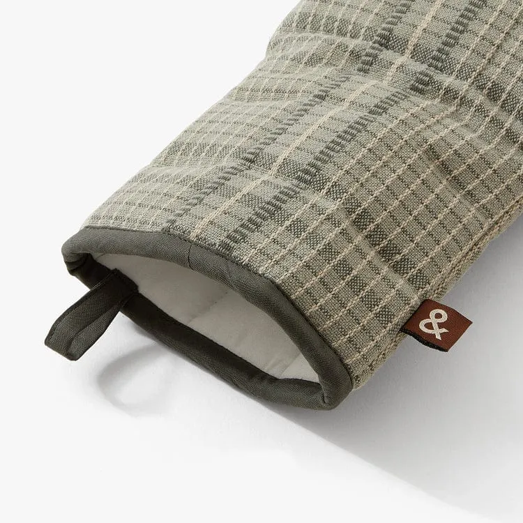 Hommeboys x H&B Sage Grid Oven Mitts