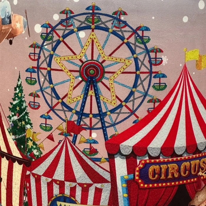 Pouf natalizio rotondo in velluto con circo e giostre 40 cm