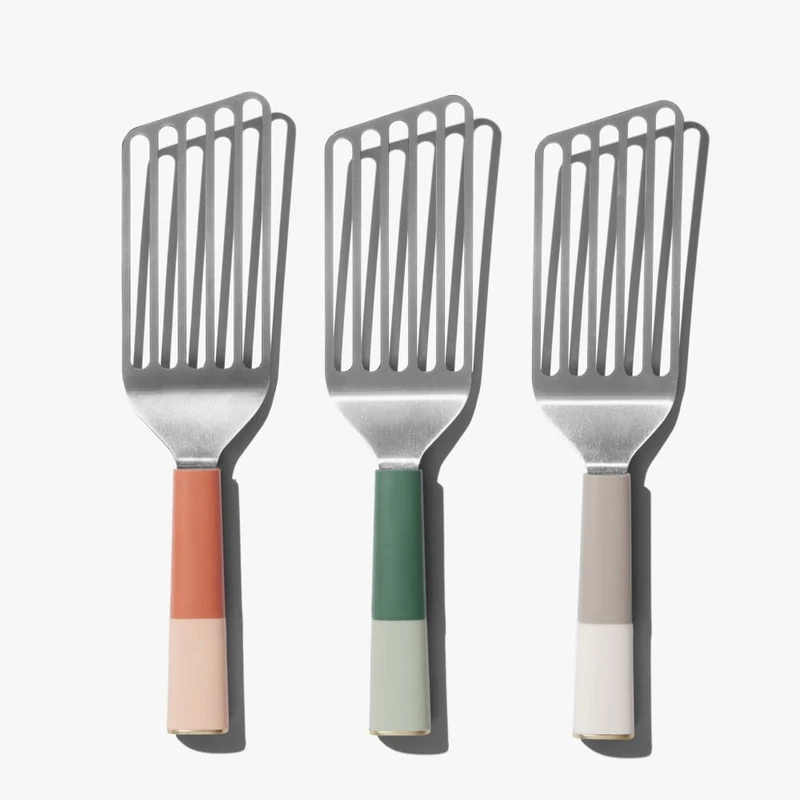 Fish Spatula - Harissa Red