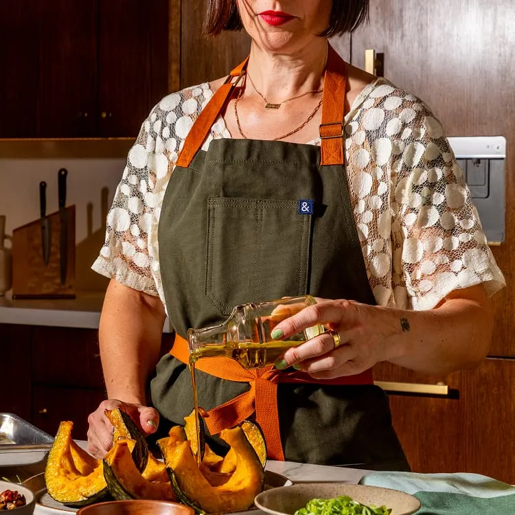 Tahoe Pine Apron - Essential
