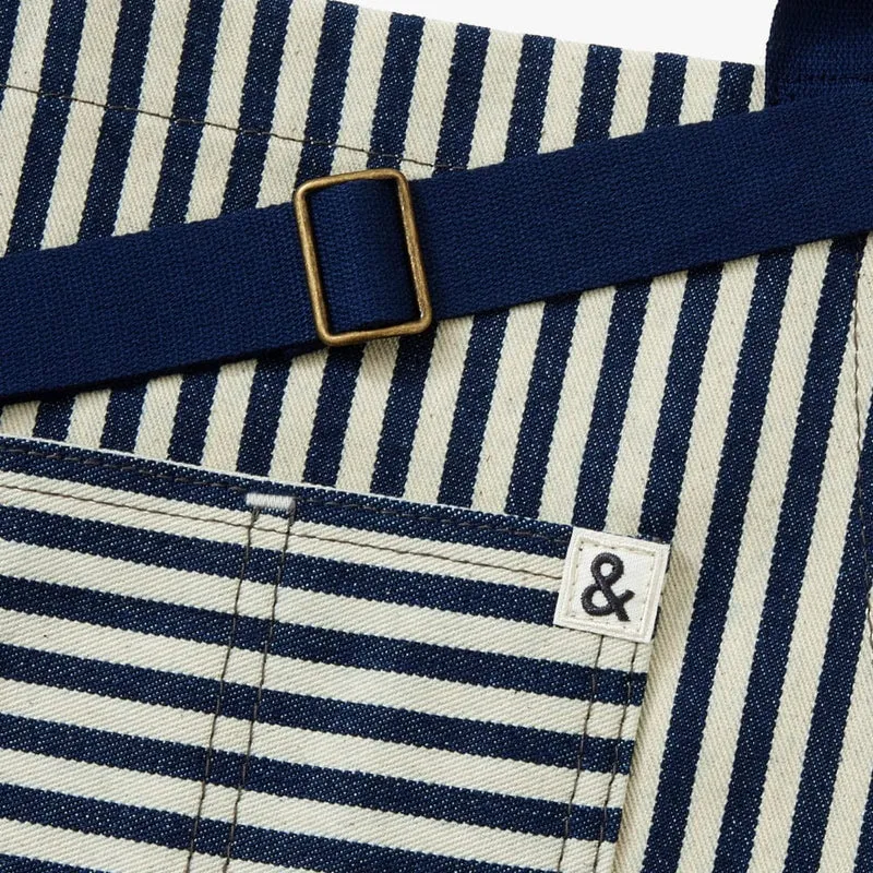 Backyard BBQ Essential Apron
