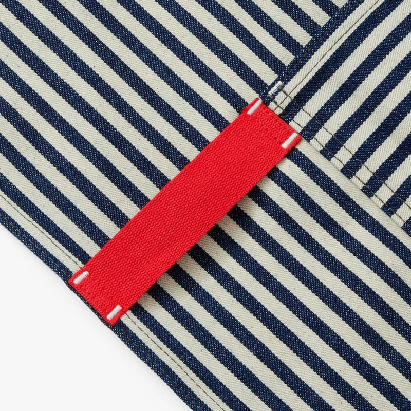 Backyard BBQ Essential Apron