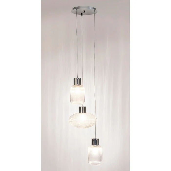 Lampadario 3 luci sfalsate con struttura cromata e vetro - Showy