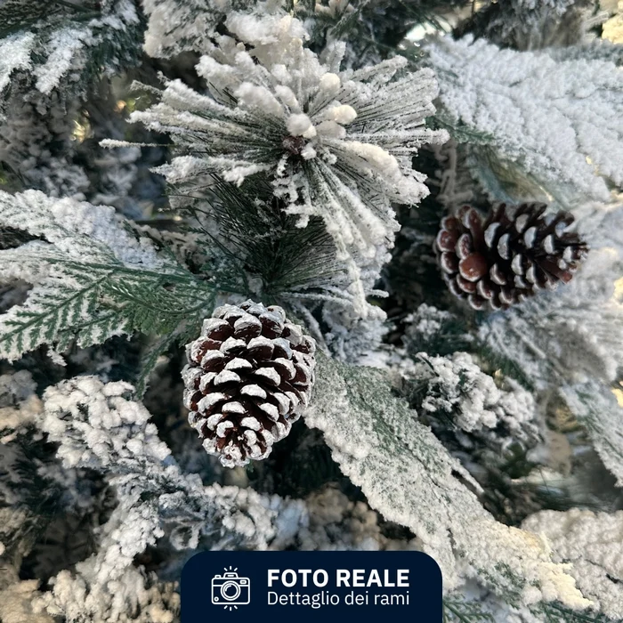 Albero di natale innevato con pigne - Chamonix Slim