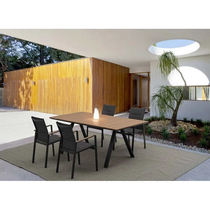 Sedia da giardino in alluminio Kubik con braccioli