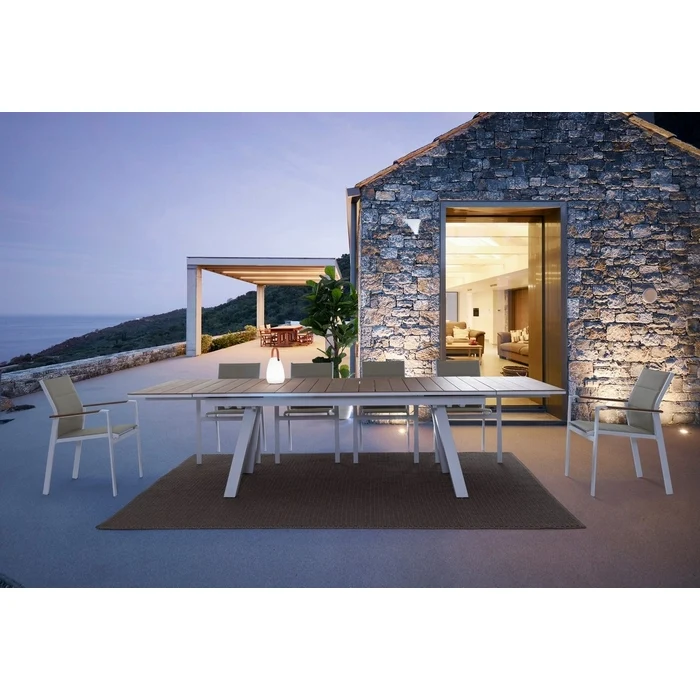 Sedia da giardino in alluminio Kubik con braccioli