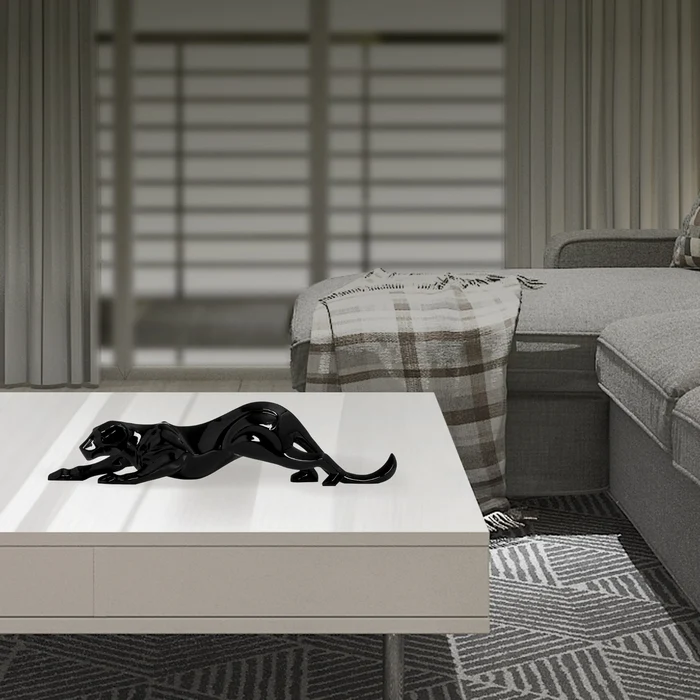 Scultura la pantera nera