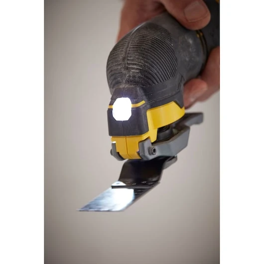 Utensile multifunzione V20 fatmax 18V - unità senza batteria E caricabatteria (SFMCE500B) Stanley