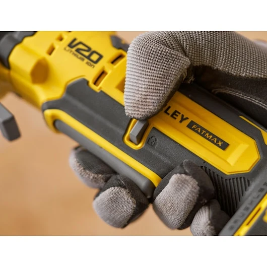 Utensile multifunzione V20 litio 18V (SFMCE510B-XJ) Stanley