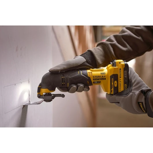 Utensile multifunzione 18V - 2 AH fatmax V20 (SFMCE500D2K) Stanley
