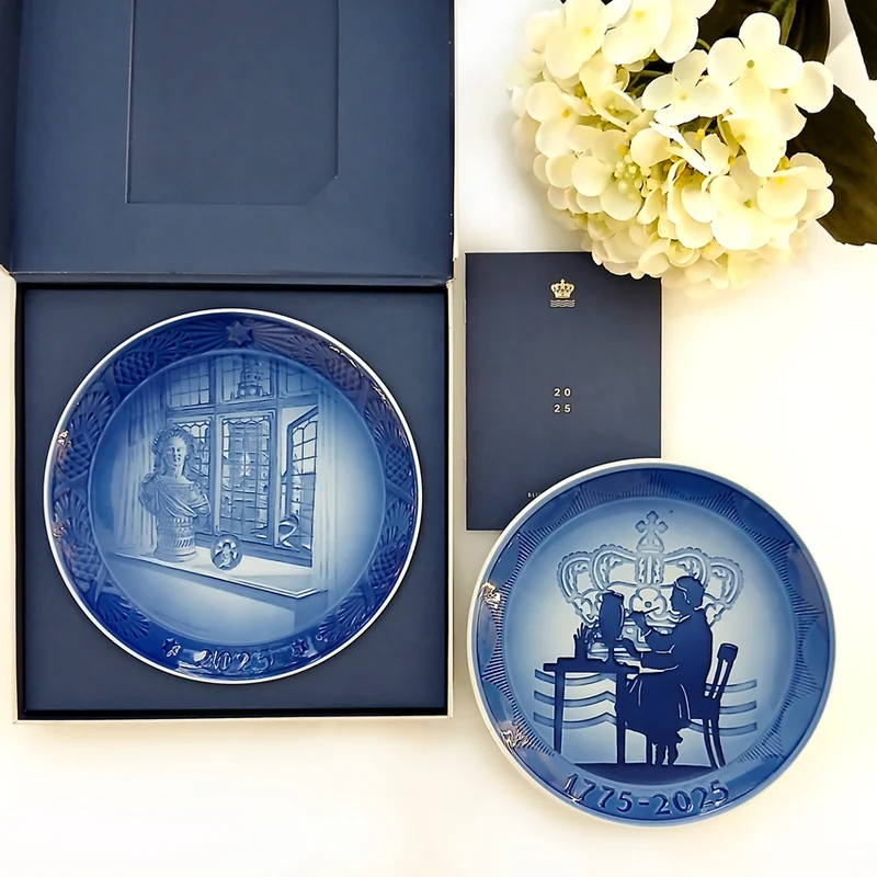 Royal Copenhagen Piatto dell'anno 2025 collezione