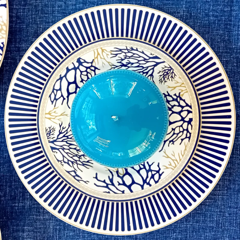 Corallo Servizio tavola 18 pezzi porcellana Pozzi 1876