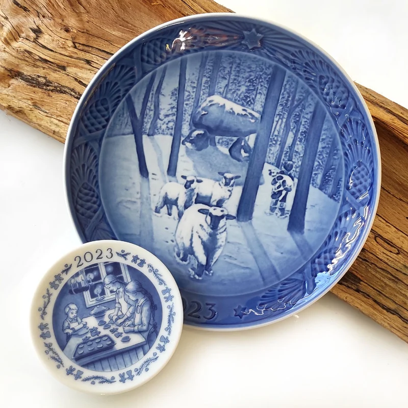 Royal Copenhagen Placchetta dell'anno 2023 collezione