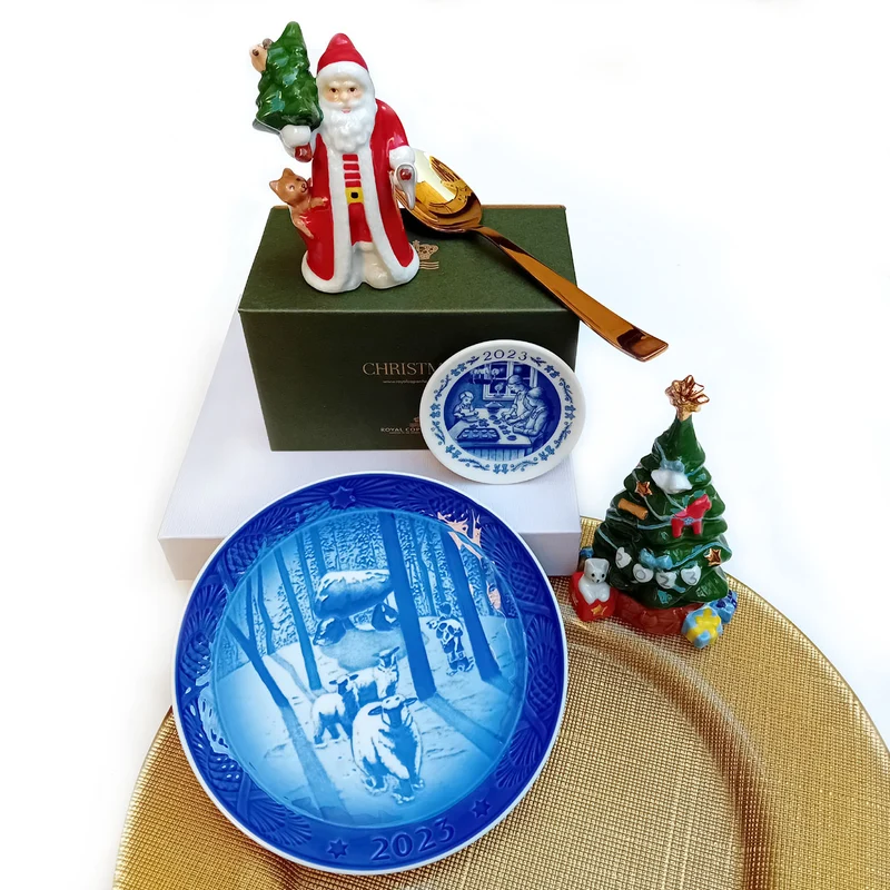 Royal Copenhagen Placchetta dell'anno 2023 collezione