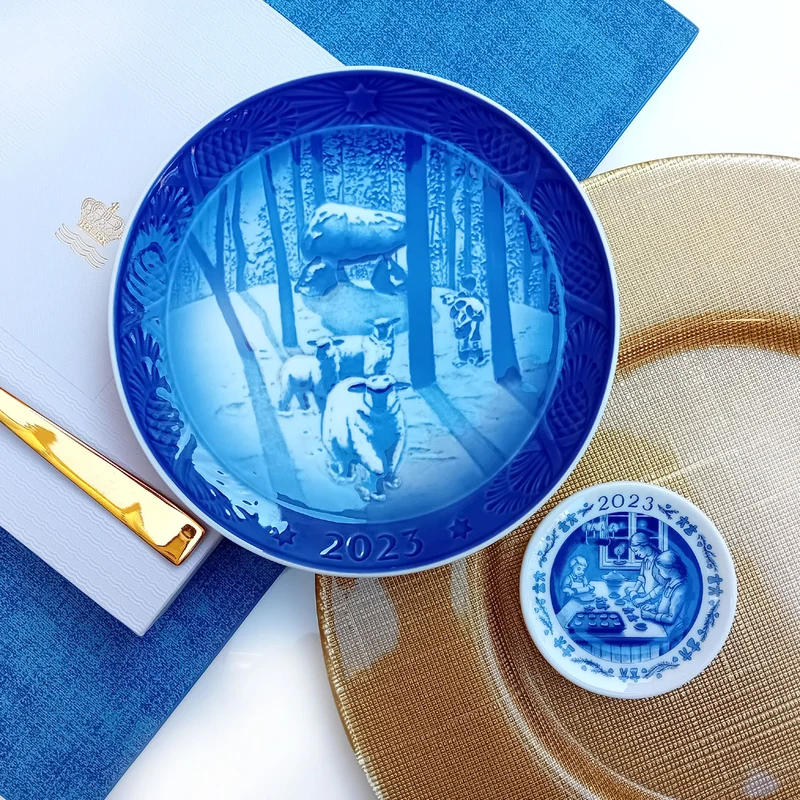Royal Copenhagen Piatto dell'anno 2023 collezione