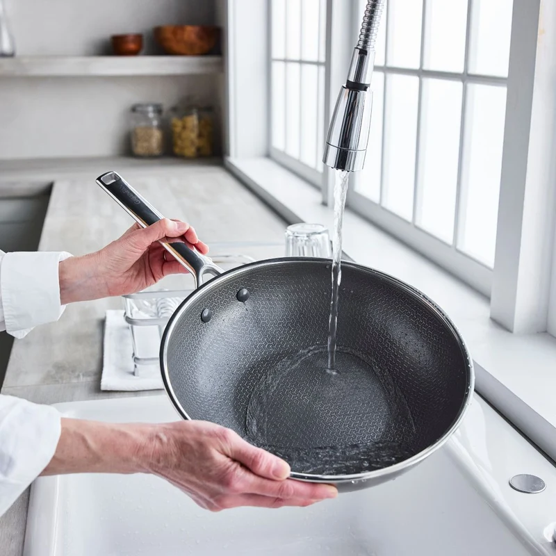 Wok cerámico de acero inoxidable tricapa con fondo de nido de abeja Apex GreenPan