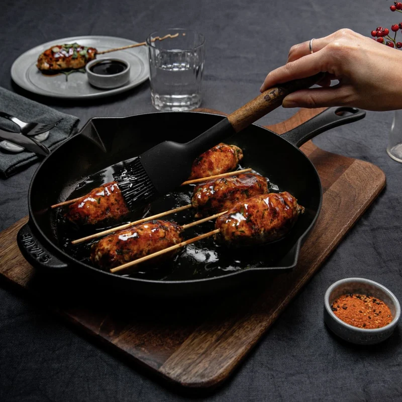 Sartén skillet de hierro fundido Staub