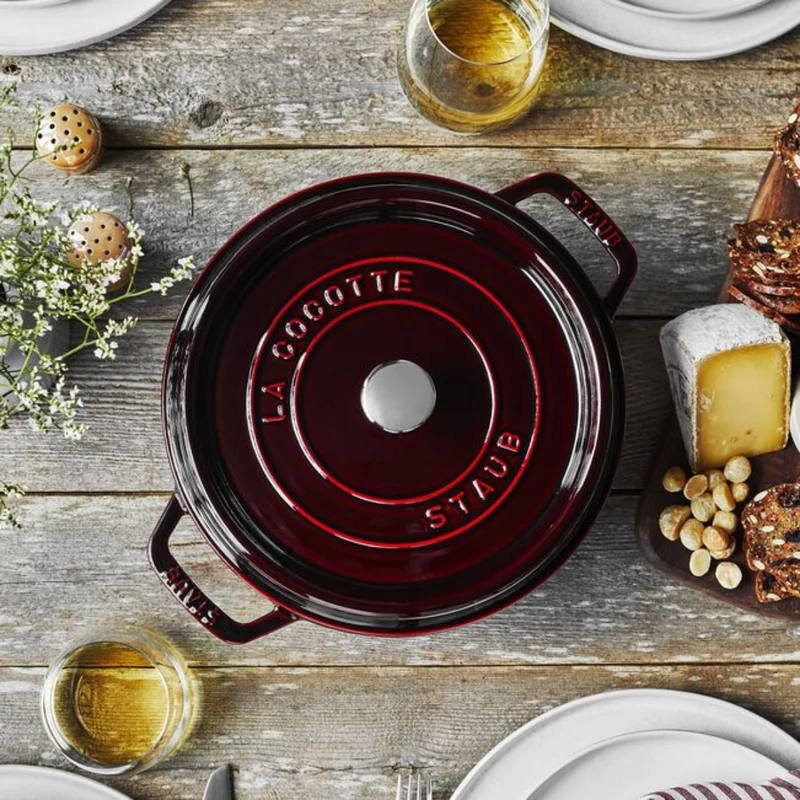 Cocotte de hierro fundido Staub