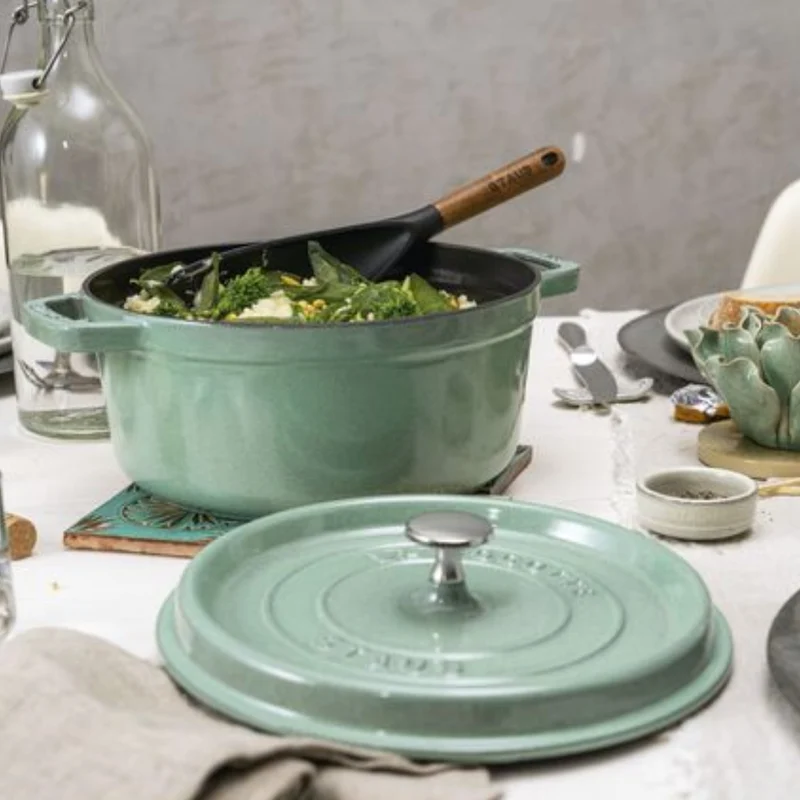Cocotte de hierro fundido Staub