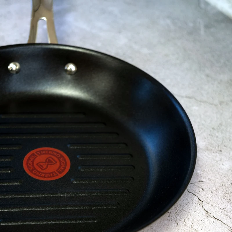 Sartén grill Perfect Resist Titanium mango inox Tefal