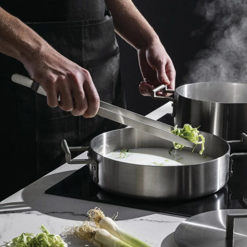 Batería de cocina de acero inoxidable multicapa Convivio Alessi