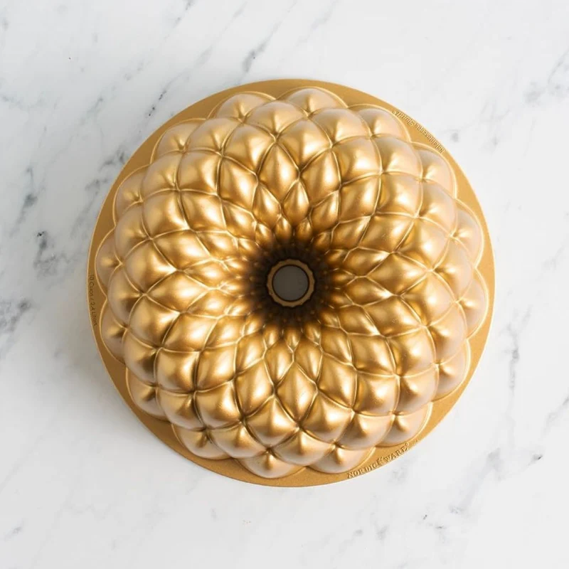 Molde Bundt Kaleidoscope Nordic Ware