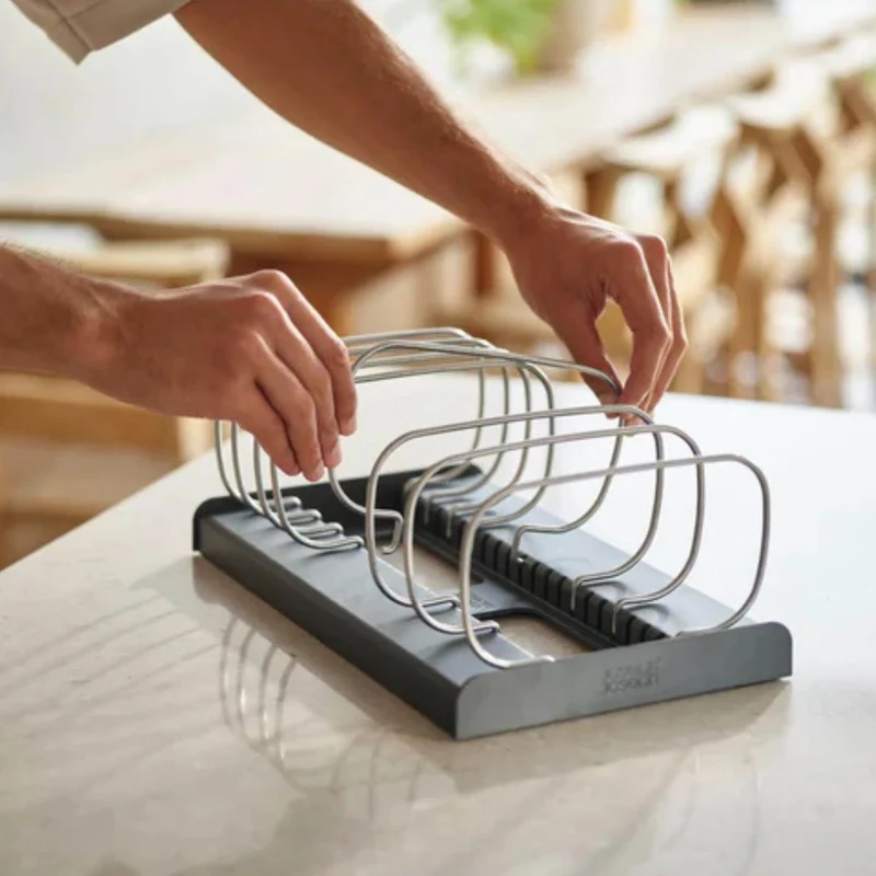 Organizador de cocina para moldes, bandejas y sartenes DraweStore Joseph Joseph
