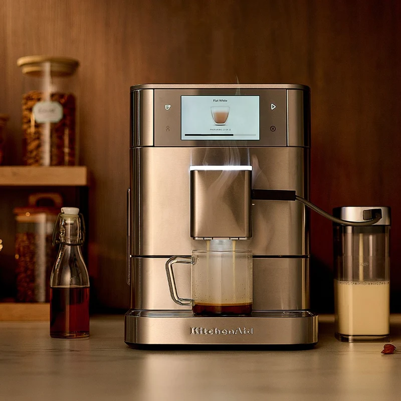 Cafetera Expresso superautomática con depósito y apta leches vegetales KF8 KitchenAid