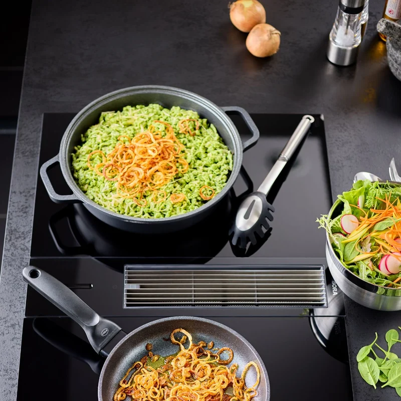 Cuchara para pasta de acero inoxidable con puntas de silicona Rösle