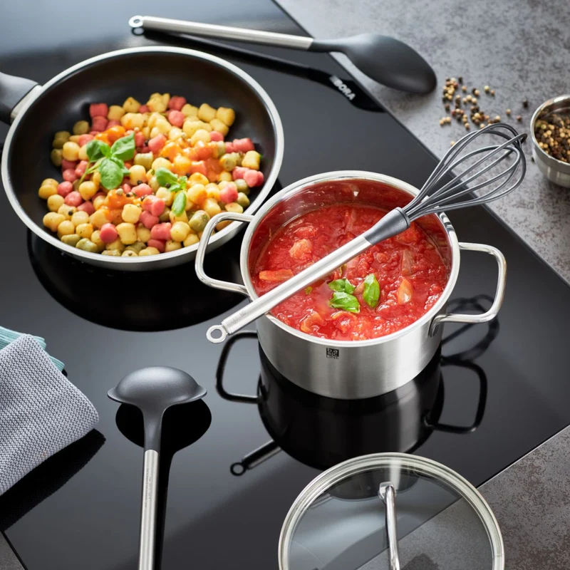 Conjunto de 3 utensilios de cocina de nailon con mango de inox Basic Line Rösle