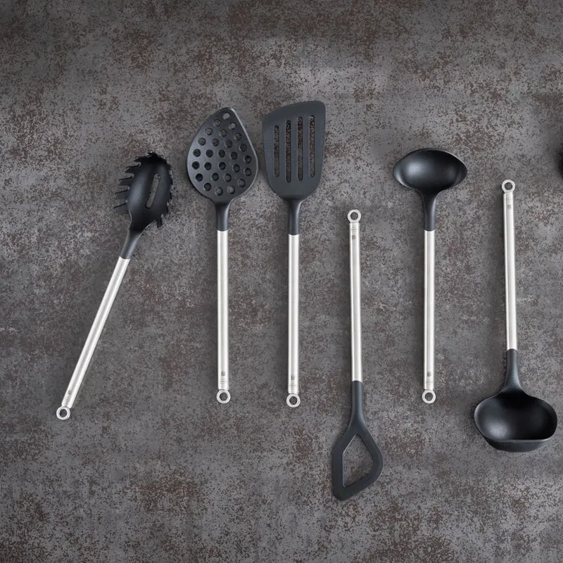 Conjunto de 2 utensilios de cocina de nailon con mango de inox Basic Line Rösle
