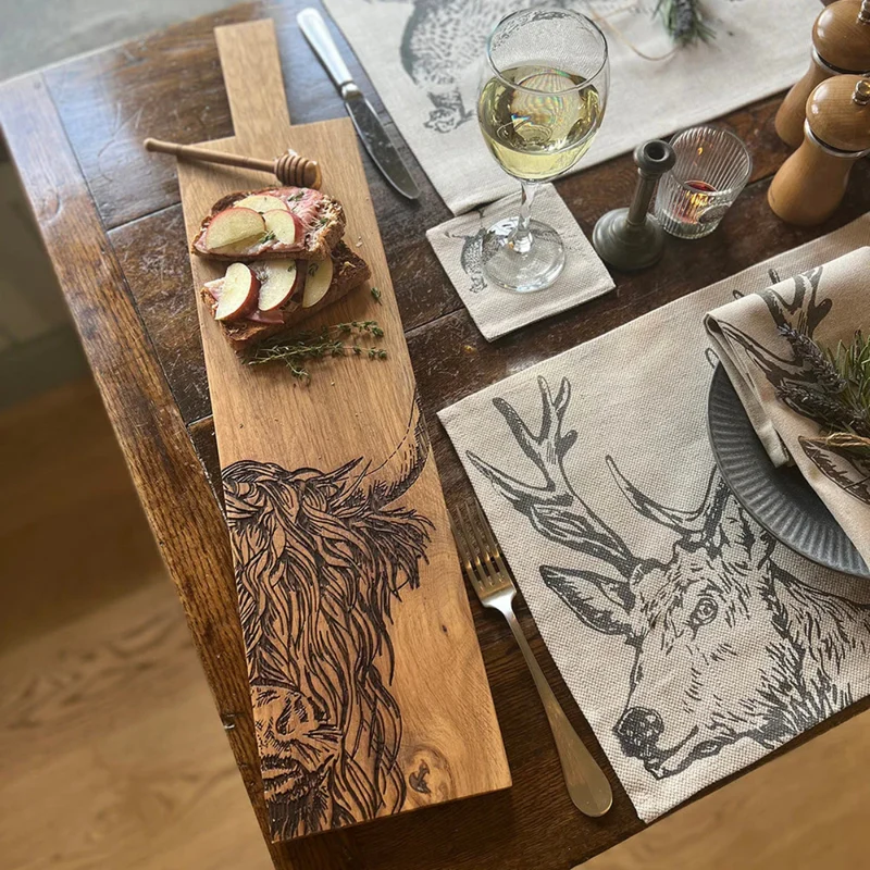 Tabla rectangular para servir y cortar de madera de roble Selbrae