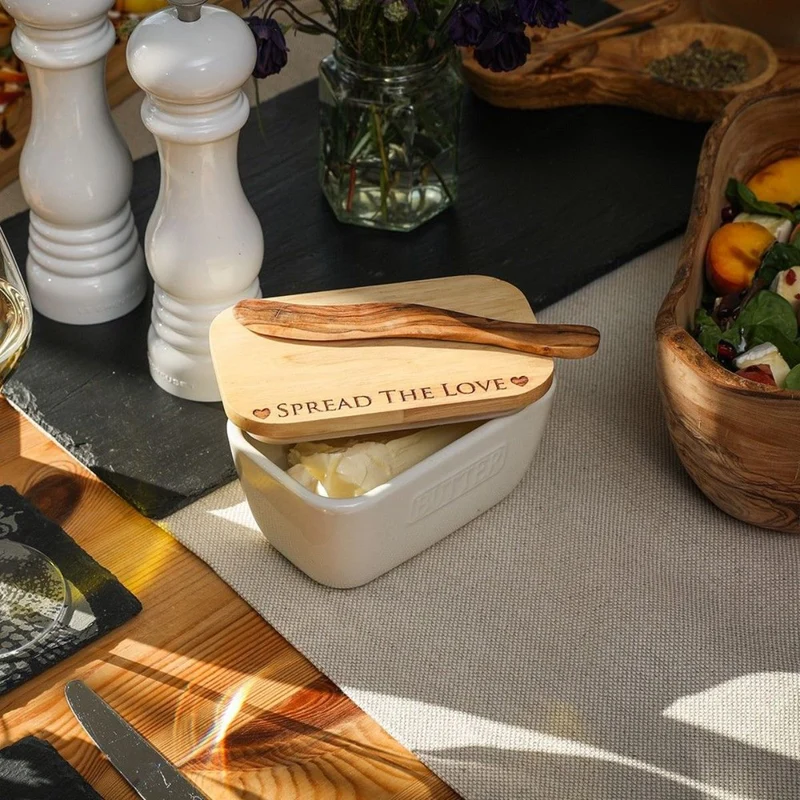 Cuchillo para la mantequilla de madera de olivo Selbrae
