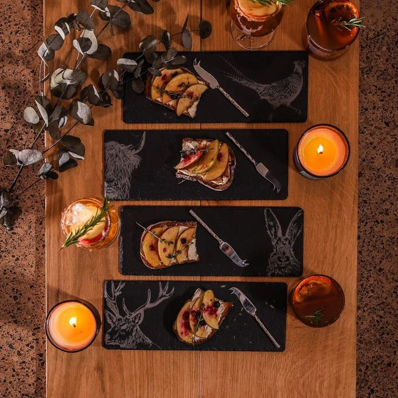 Set de 4 mini tablas de pizarra y 4 cuchillos para queso Selbrae