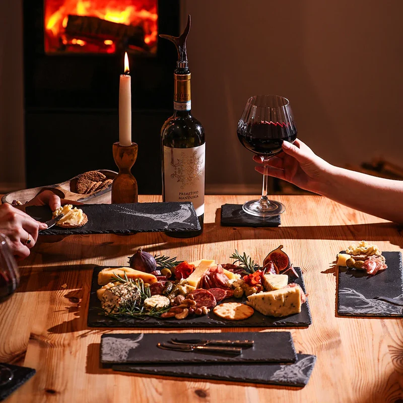 Set de 4 mini tablas de pizarra y 4 cuchillos para queso Selbrae
