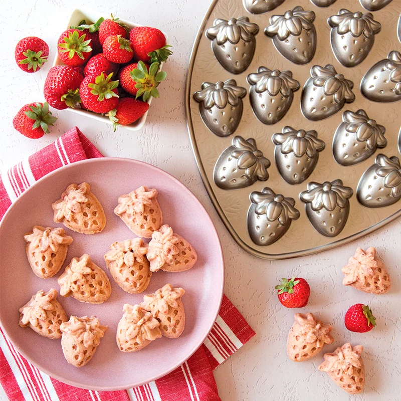 Molde fresas Bitelets Nordic Ware