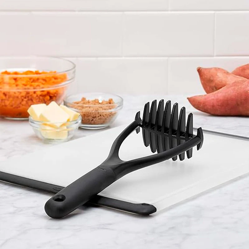 Prensador de verduras de nylon OXO