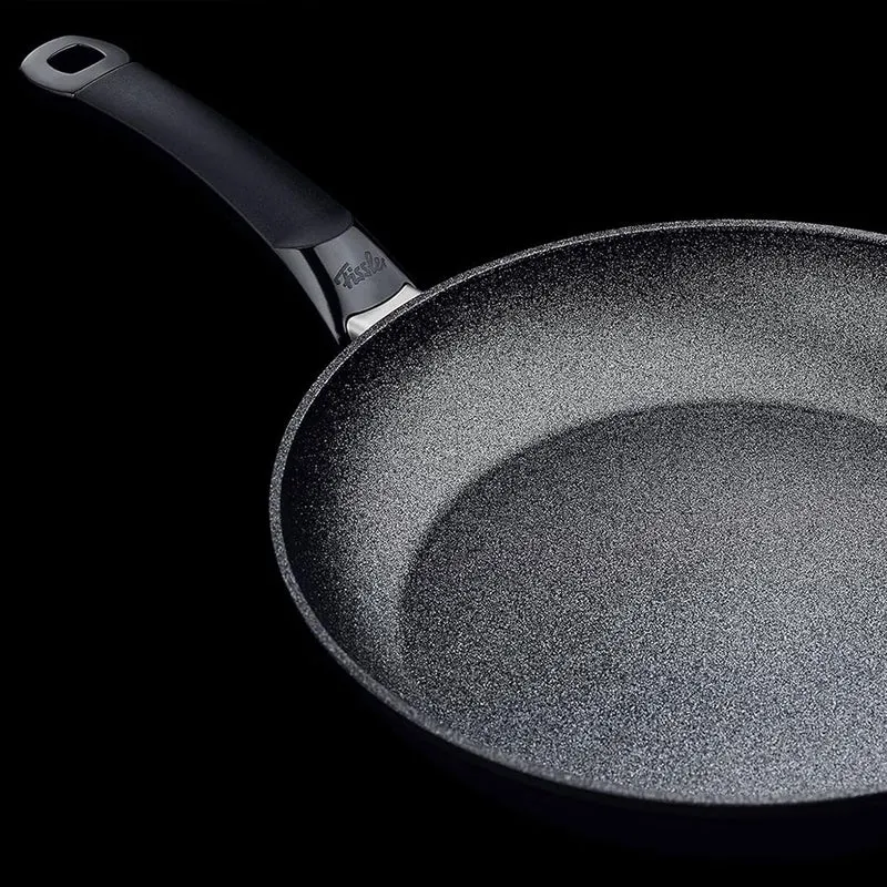 Set sartén Adamant® Comfort 28cm y sartén Adamant® Classic 24cm Fissler