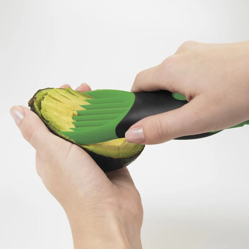 Pelador de aguacates 3 en 1 OXO