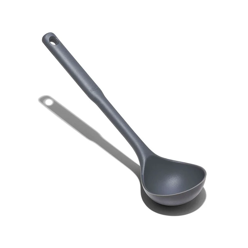 Cucharón de silicona OXO