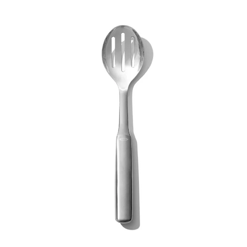Cuchara perforada para servir Steel™ OXO