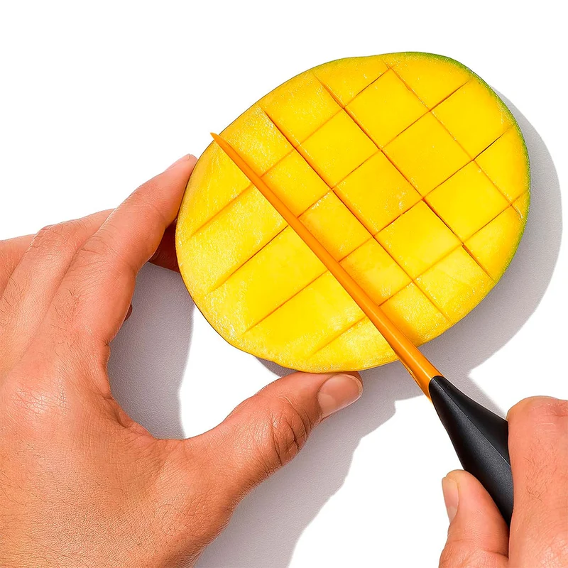 Cortador y cuchara para mango OXO