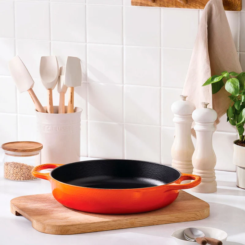 Cacerola de hierro multifunción Signature Le Creuset