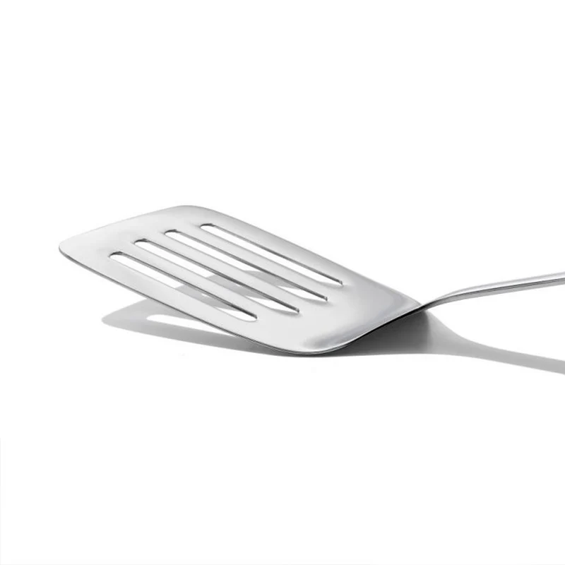 Espátula rasera de cocina Steel™ OXO