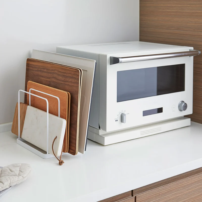Soporte organizador para tablas y bandejas Yamazaki