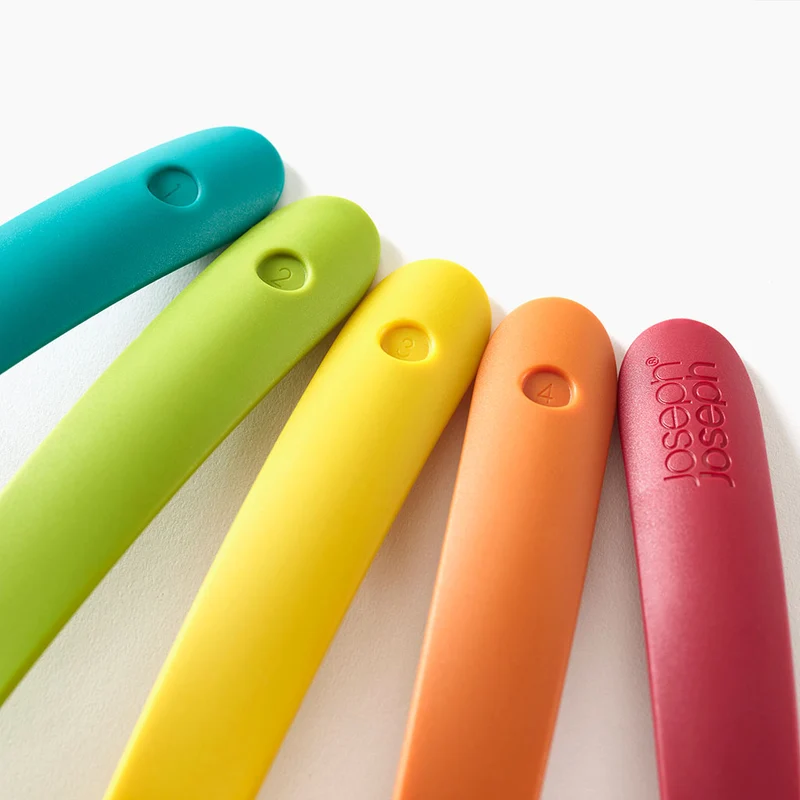 Juego de 5 utensilios de cocina con soporte Nest Utensils Plus Joseph Joseph