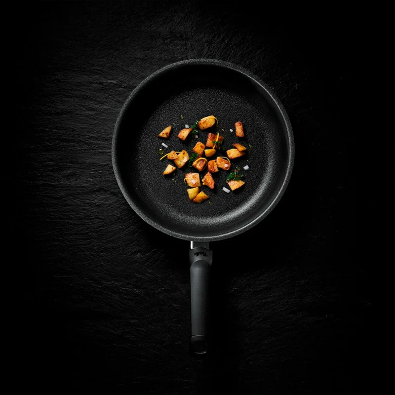 Sartén antiadherente con exterior inox Adamant® Premium Fissler