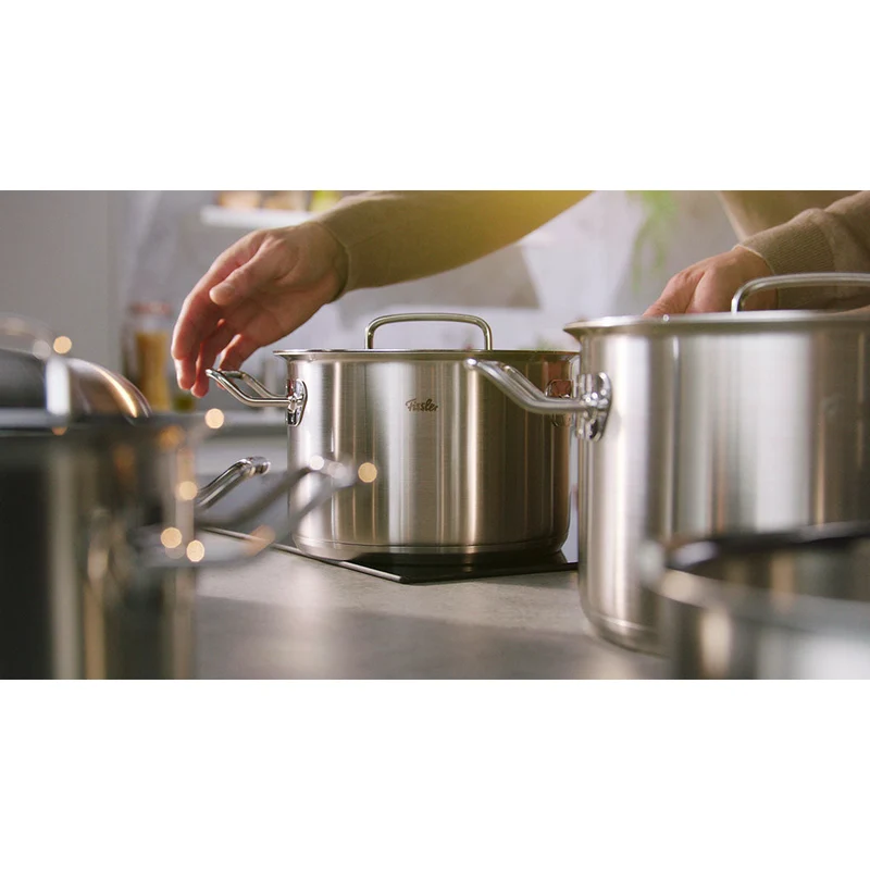 Olla de acero inoxidable con tapa Original-Profi Collection® Fissler